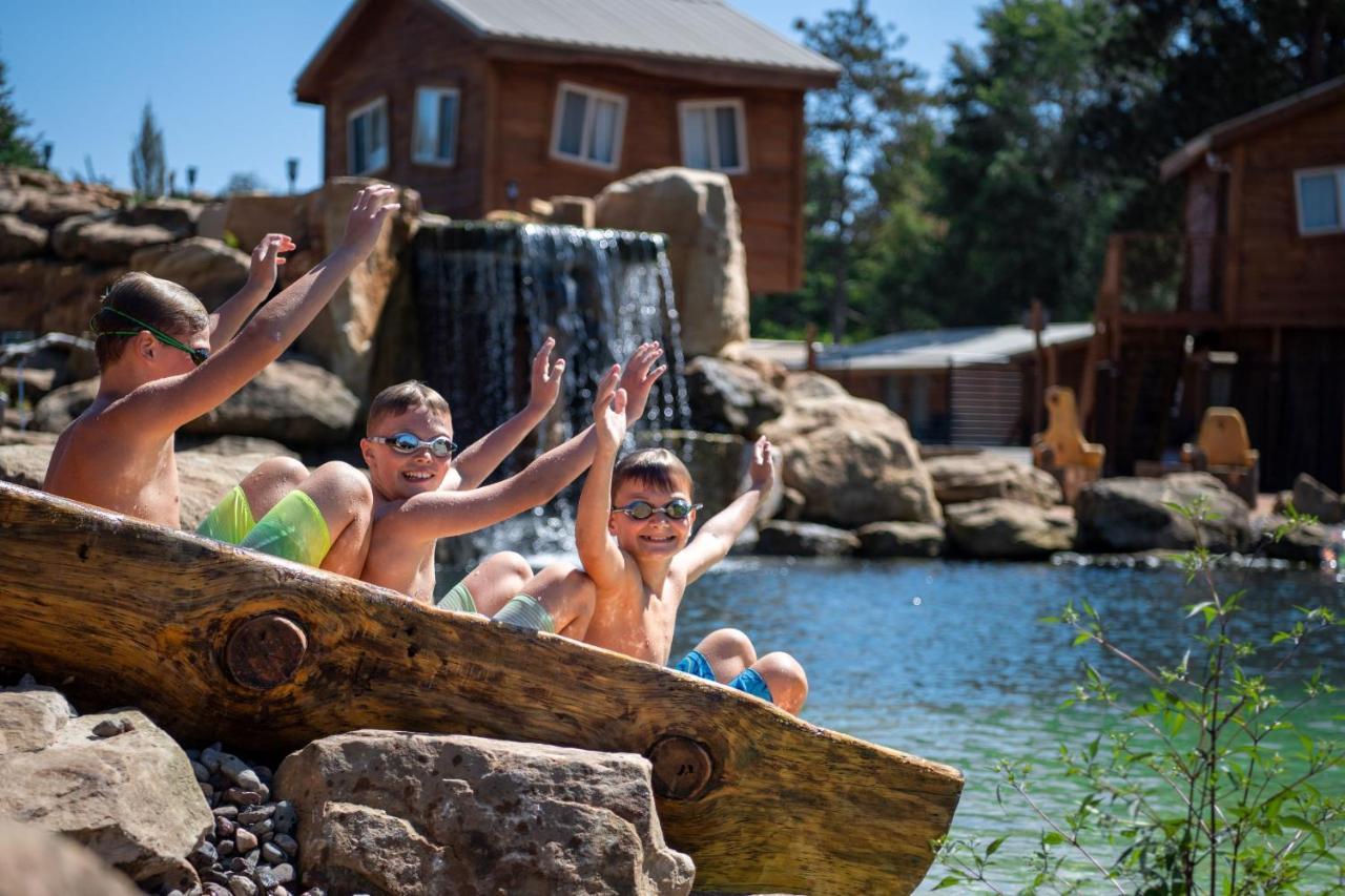 Natura Treescape Resort Wisconsin Dells Luaran gambar