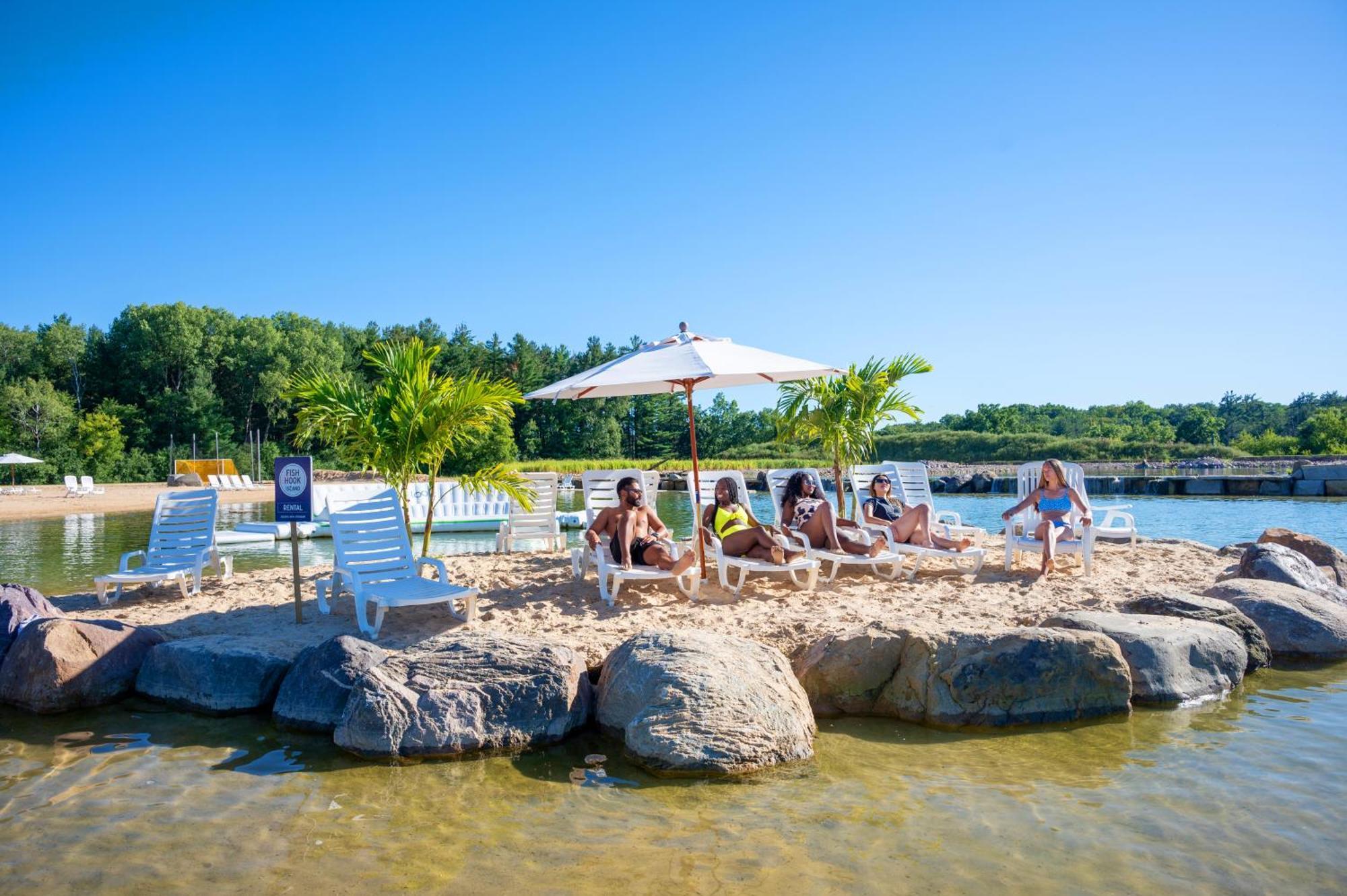 Natura Treescape Resort Wisconsin Dells Luaran gambar