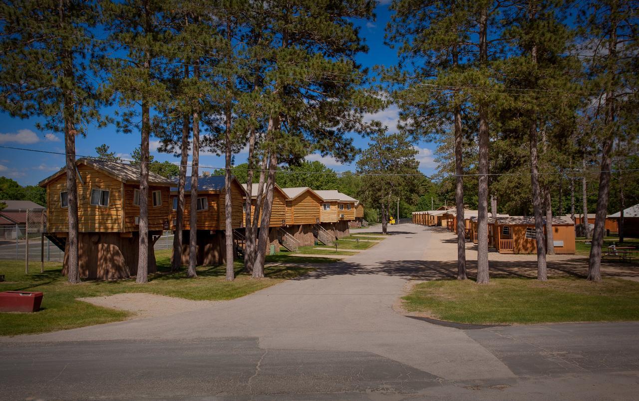Natura Treescape Resort Wisconsin Dells Luaran gambar